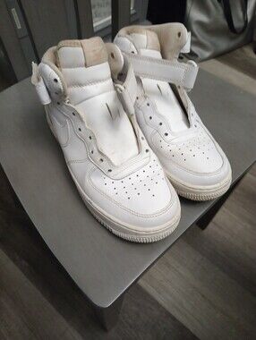 White 2020 Nike Air Force Men's Size 7.5 High-Top Sneakers